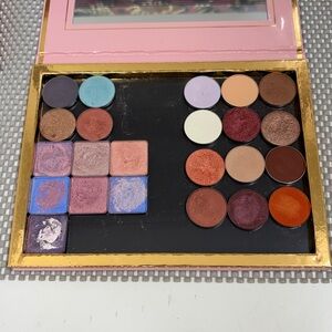 Coloured Raine Large Magnetic Eyeshadow Palette with Single Eyeshadows